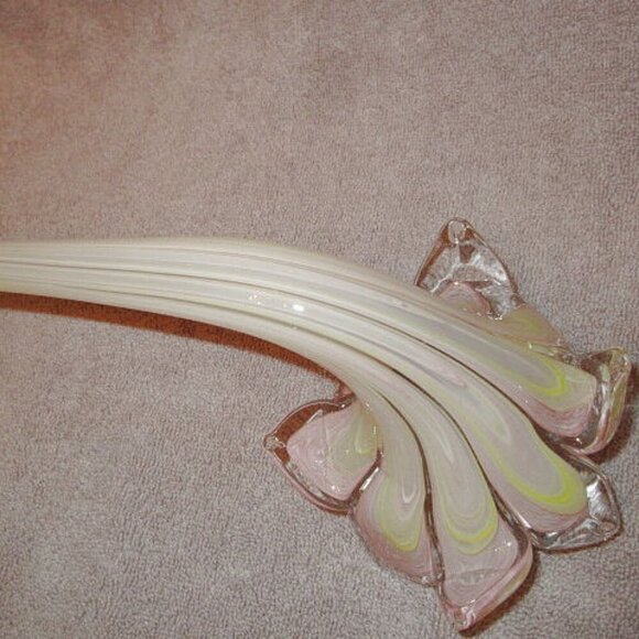 Vtg Hand Blow Art Glass Long Stem Flower 8 Petals Pink Cream Tan Swirl 22" EUC - Picture 6 of 7